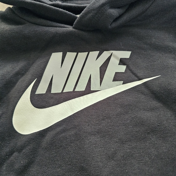 Nike 4T Boys Two Piece Set NEW - Picture 2 of 5